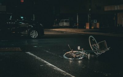 SIU investigate collision involving police cruiser and cyclist in Windsor