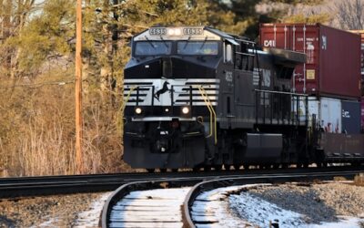 Tractor driver seriously injured after collision with train in New Tecumseth