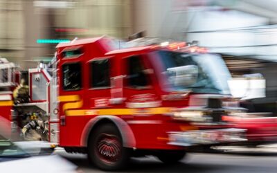 Two-alarm fire breaks out at Kanata strip mall
