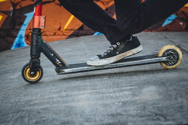 Man killed in scooter accident in Brant County