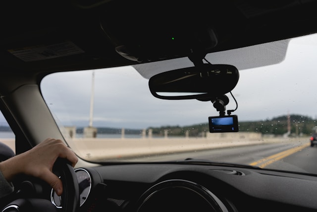 The Role of Video Evidence in Ontario Car Accident Cases: How Dashcams Can Determine Fault
