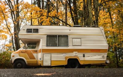 Two people arrested after RV hits police cruiser near Highway 12 in Orillia