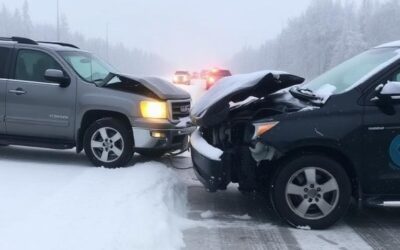 Fatal head-on crash near Renfrew leaves two drivers dead