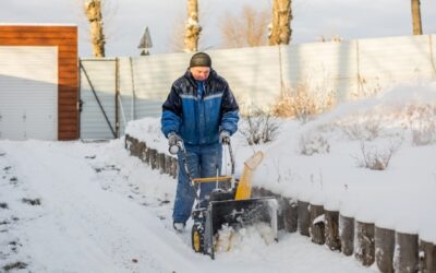 Worker dead after falling into Hamilton Harbour