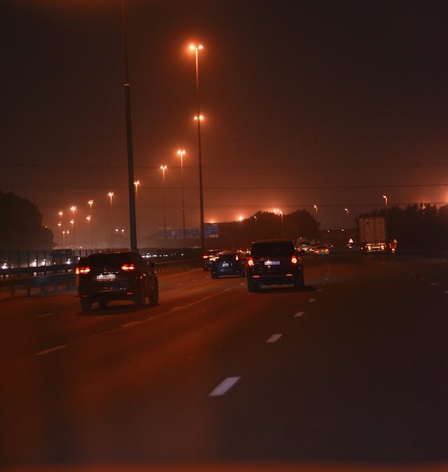 Serious three-vehicle crash on QEW in Oakville leads to injuries and closures
