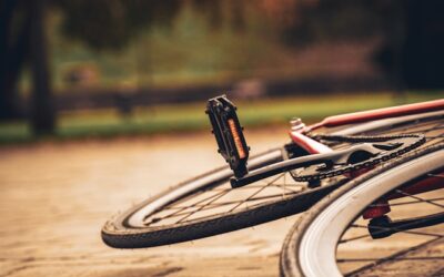 Female cyclist struck by vehicle in Toronto’s Little Italy