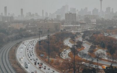 Major traffic disruption on Gardiner Expressway following multi-vehicle crash