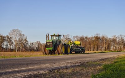 Two-vehicle crash involving tractor in Bruce County leaves two with serious injuries