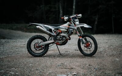 Man seriously injured in Pickering dirt bike crash