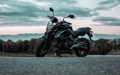 Man seriously injured after crashing motorcycle in Mississauga