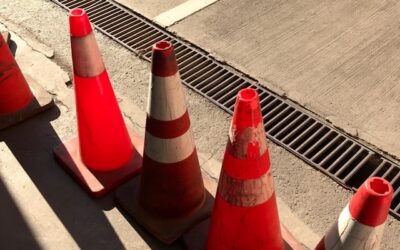 No injuries reported after concrete wall collapses in Cambridge