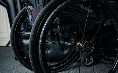 London father walks to Queen’s Park with daughter’s wheelchair to raise funds for specialized surgery after serious 2023 crash