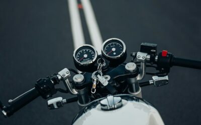 Motorcyclist seriously hurt after crashing in Kitchener